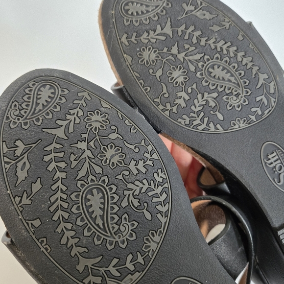 Söfft Black and Tan Leather Low heel Sandals Sz 7 - Picture 4 of 6